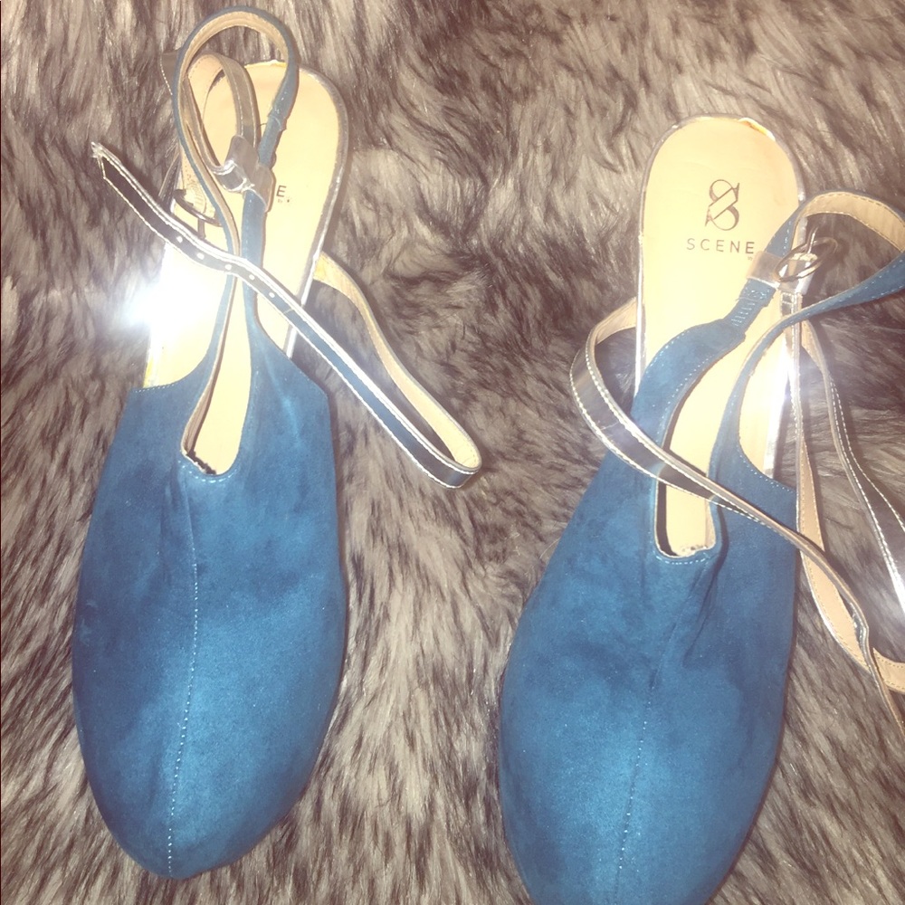 Shoe Dazzle teal & silver platform heels